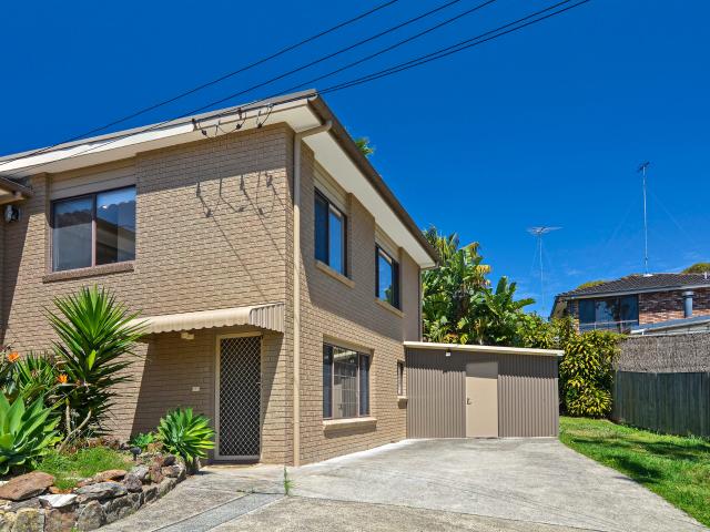 MODERN TWO STOREY DWELLING IN A QUIET LOCATION