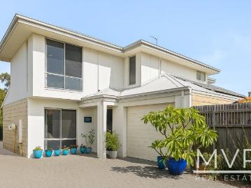 Modern, Two Storey Living in a Prime Location