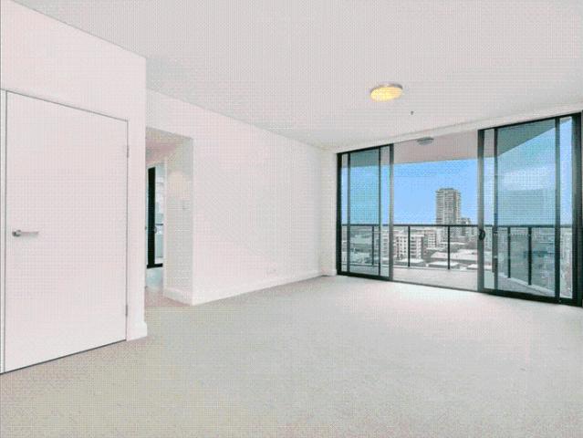 Modern Unfurnished Apartment with Riverside Lifestyle