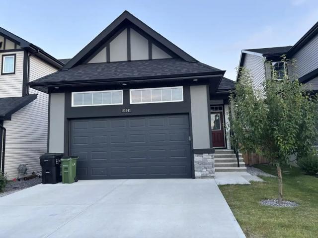 Modern Unfurnished Bungalow for Rent in Secord