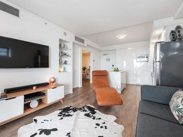 Modern, Unfurnished, One Bedroom Unit in Bowen Hills