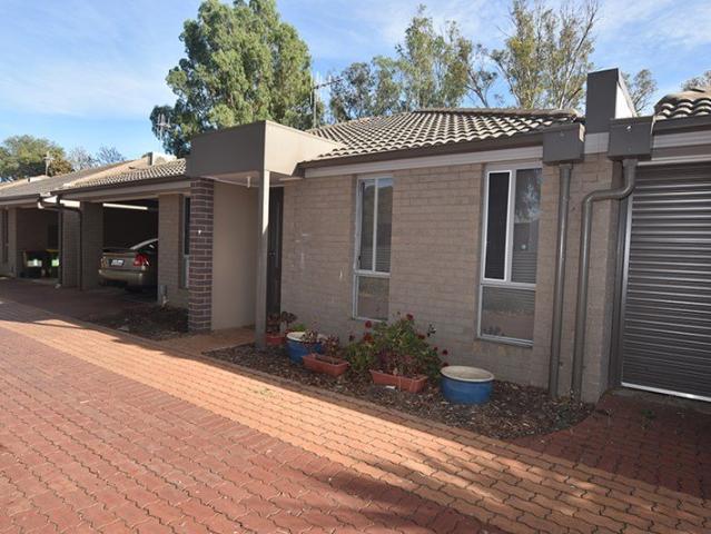 Modern Unit $350.00 per week