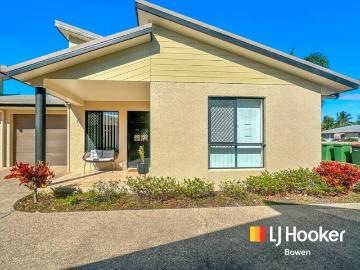 MODERN UNIT, CLOSE TO BEACH AND GOLF COURSE