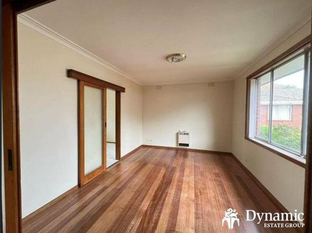 Modern Unit in the Heart of Springvale