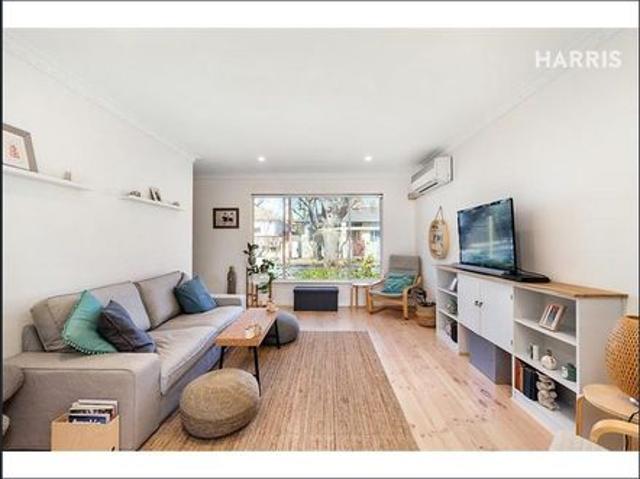 Modern Unit in a Prime Eastern Suburbs Location