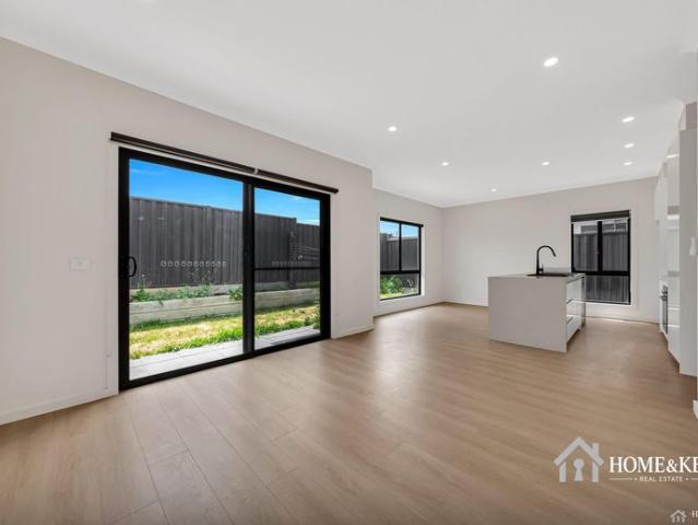 Modern Unit in a Prime Wallan Location