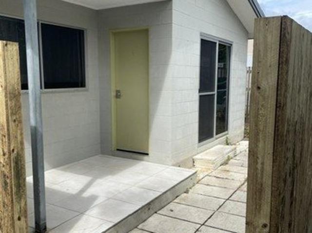 Modern Unit in Cardwell