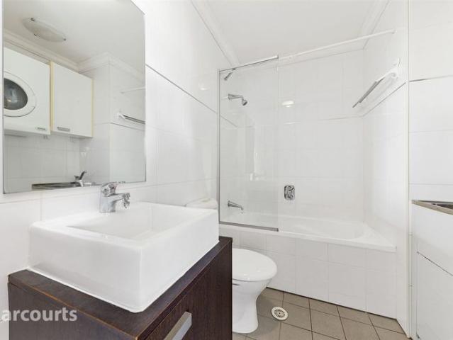 Modern unit in convenient location