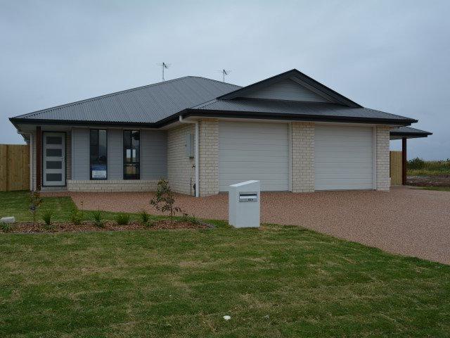 Modern unit in Cranley