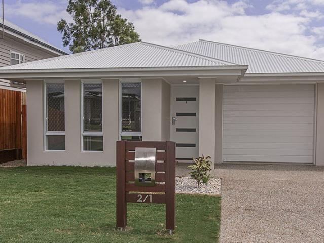 Modern Unit In Fantastic Location