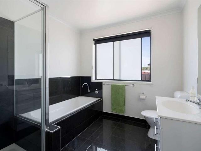 Modern unit in popular Penguin