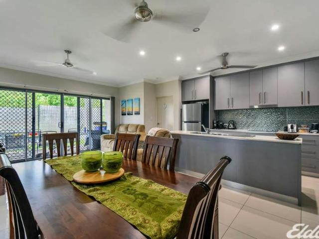 MODERN UNIT LIVING IN THE HEART OF JOHNSTON