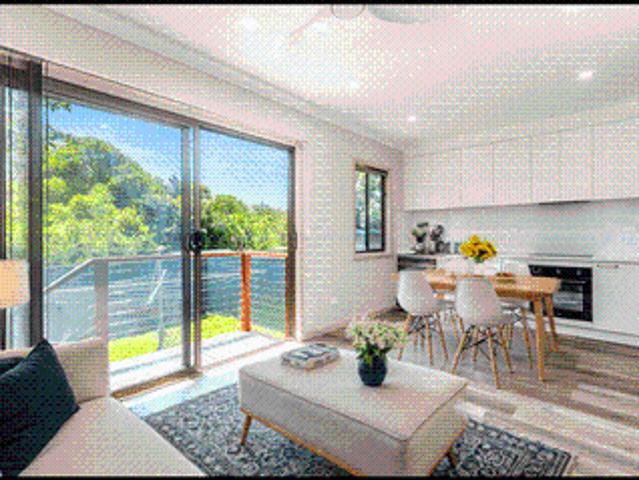 Modern, Ultra Convenient & Private 2 Bed Granny Flat