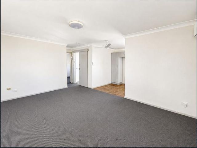 Modern Upstairs Unit in a Quiet Location
