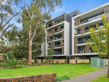 Modern Urban Living in the Heart of Glenside