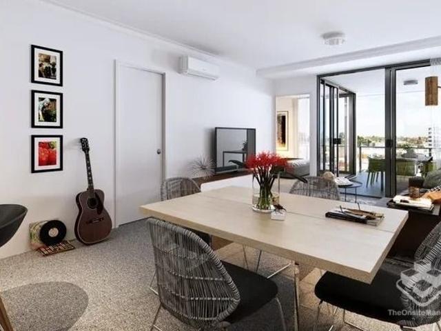 Modern Urban Living in West End | 1 Bed, 1 Bath, 1 Car!