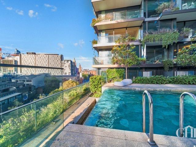 Modern Urban Studio in Central Park