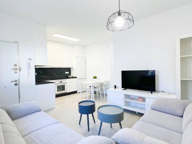 MODERN VILLA FOR LONG TERM RENTAL IN TORREVIEJA