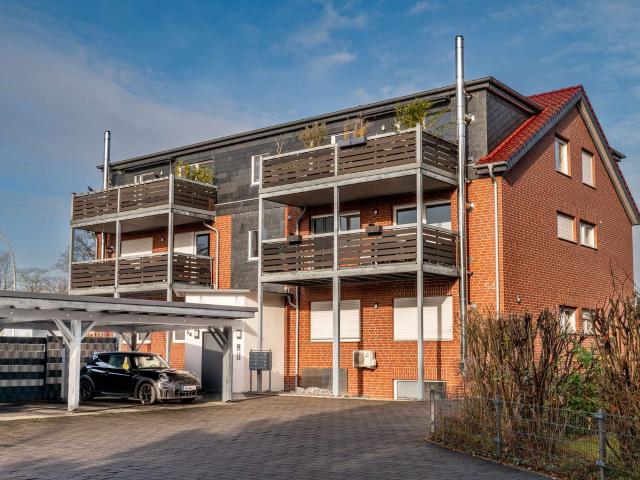 Modern & zentral: 3,5 Zimmer mit Kaminofen & Klimaanlage in zentraler Lage