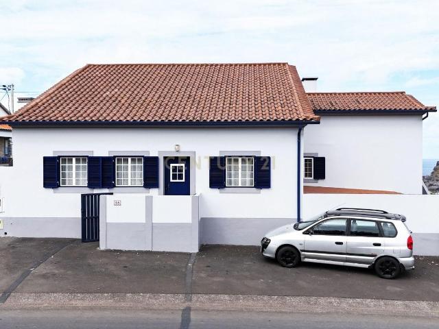 Moderna Moradia T4 com Vista Mar
