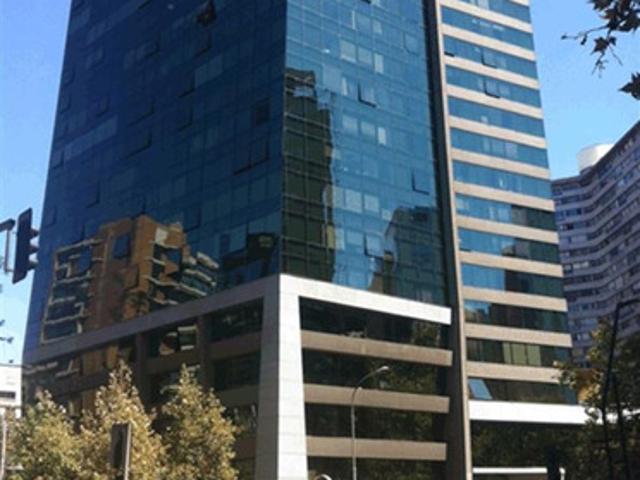 MODERNA OFICINA ARRIENDO METRO PEDRO DE VALDIVIA PROVIDENCIA
