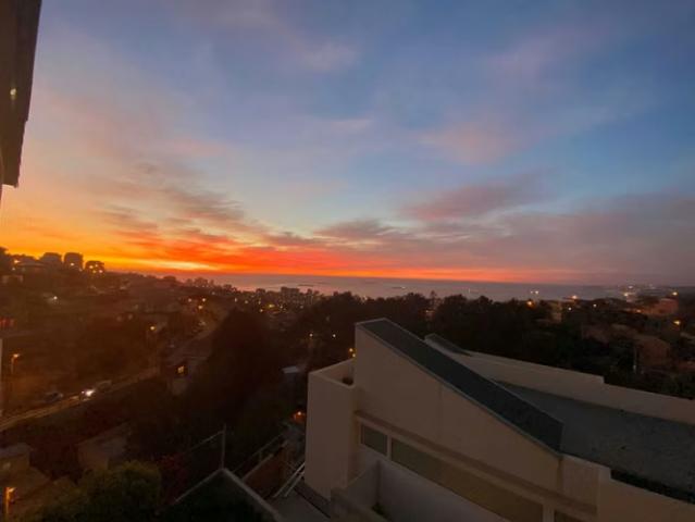 Moderna Casa 4D mediterránea en condominio 98566 | 4 dormitorios por 11000.00 en Viña del Mar