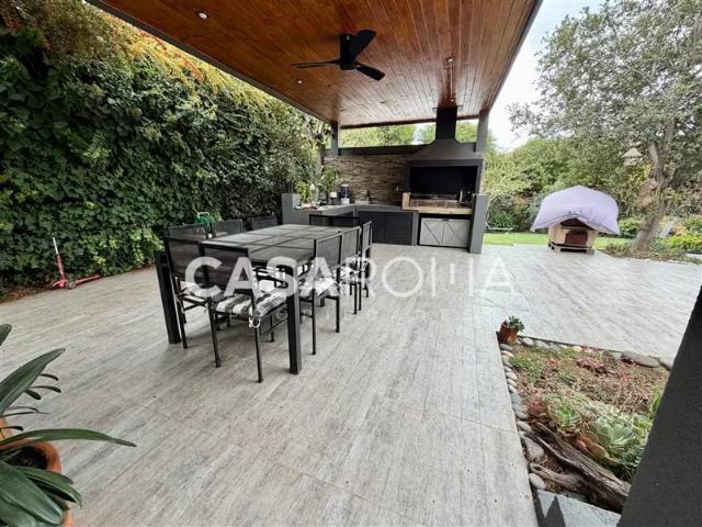 MODERNA CASA 5D+4B+SERVICIOS+TALLER+QUINCHO/LA RESERVA | 5 dormitorios por 15650.00 en Colina