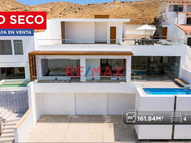 Moderna Casa De Playa Con Vista Al Mar En Toyo Seco