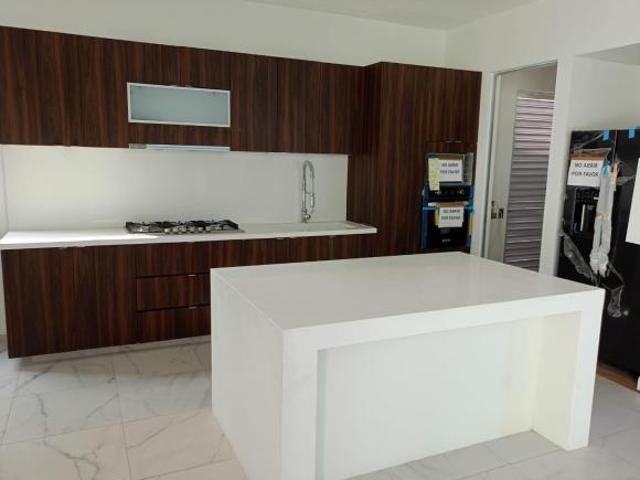 Moderna casa en condominio en Lomas De Cocoyoc