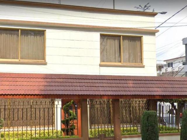 MODERNA CASA EN VENTA EN LA BALUENA, MAGNIFICO REMATE BANCARIO!