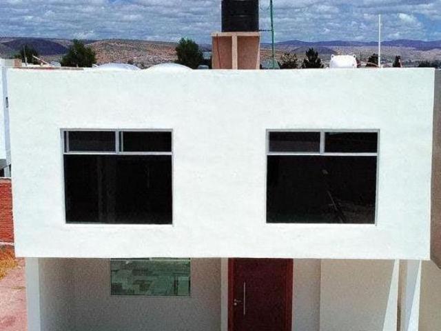 Moderna Casa en Venta en Las Calzadas