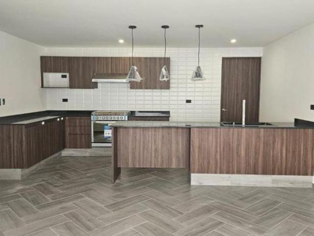 Moderna Casa en Venta en Puebla con Roof Garden y jardín | 2 recámaras| 2 cajones de estacionamiento