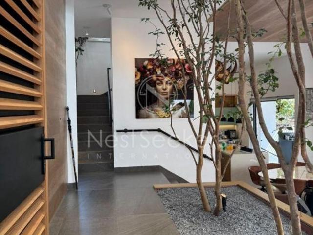 Moderna Casa en venta en zona de fácil acceso