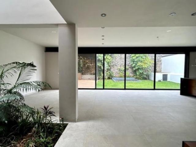 Moderna casa nueva en Fracc. con vigilancia, Rancho cortes Cuernavaca