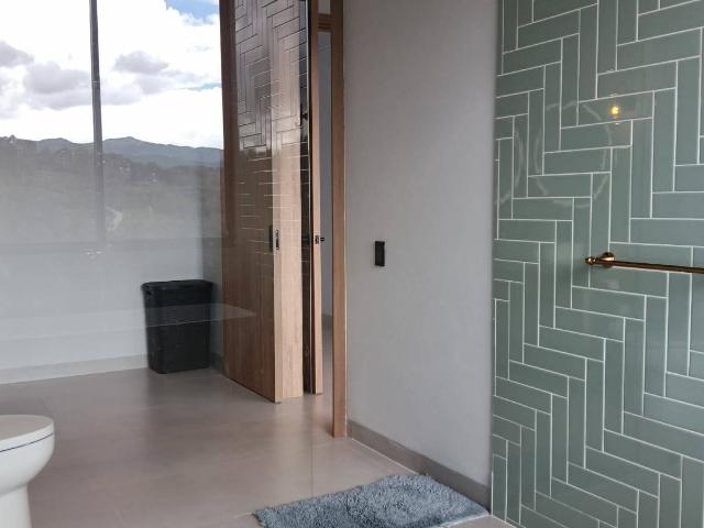 Moderna casa para renta en el Retiro