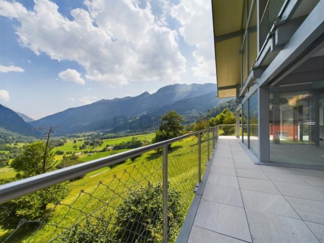 Moderna villa da 7.5 locali con vista panoramica ad Acquarossa Val Blenio
