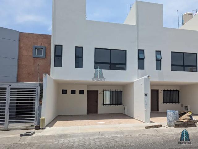 Modernas Casas en renta en Paseos del Camichin