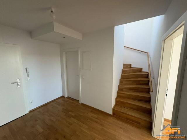 Moderne Maisonettewohnung im 1. Dachgeschoss