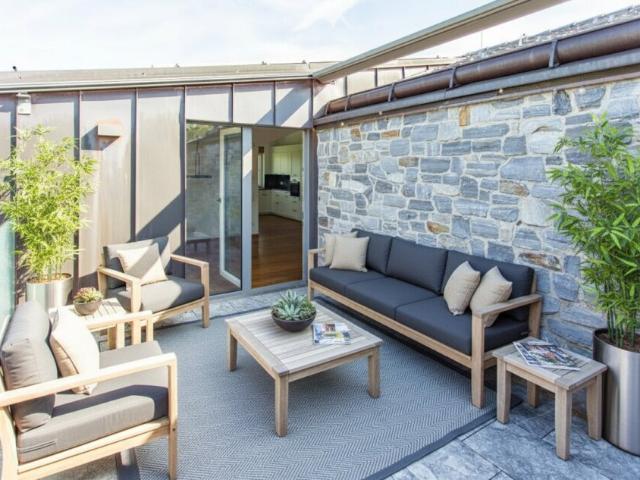 Moderne Maisonette mit Dachterrasse