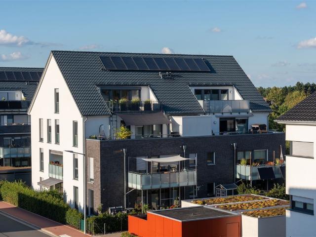 Moderne Maisonette mit Dachterrasse & Balkon – neuwertig & energieeffizient