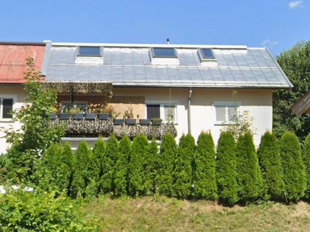 Moderne Maisonette mit großem Balkon und 2 Stellplätzen Erpfendorf