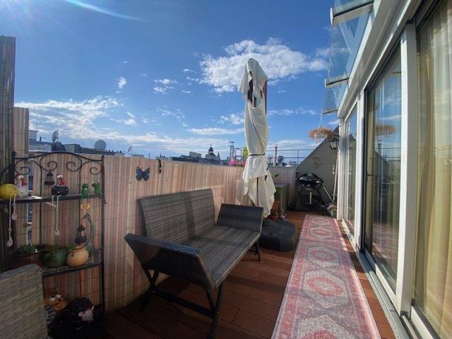 Moderne Maisonette mit Terrasse & Balkon in 1100 Wien – 100m² Wohnkomfort!
