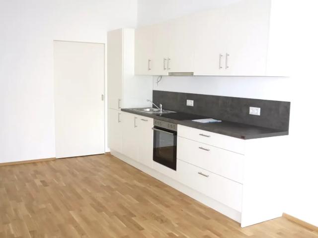 Moderne Mietwohnung in Top Lage mit Eigengarten!