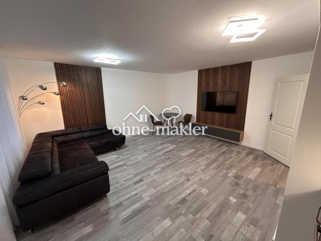 Moderne möblierte 1 Zimmer Wohnung mit EBK, Aufzug und großer Terasse