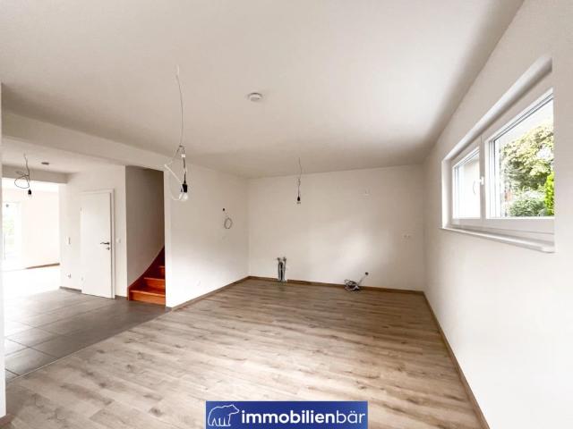 moderne Neubau Doppelhaushälfte mit 5 Zimmern in Kallham Haus 3