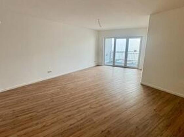 Moderne Neubauwohnung im Erstbezug mit balkon