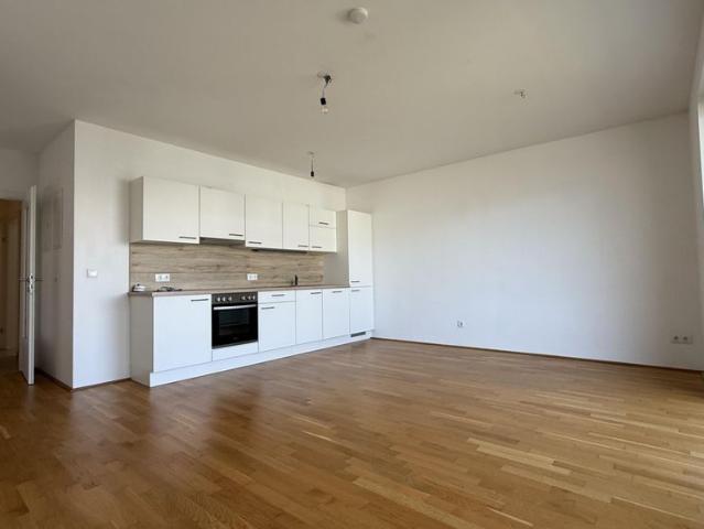 Moderne Neubauwohnung mit MEGA 10m² Balkon nahe Akademiepark