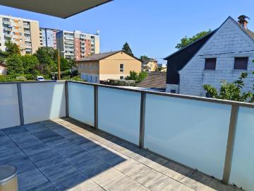 4 Zimmer Neubau in Graz mit Balkon und Carport