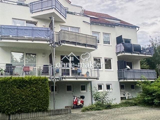 Moderne Neubauwohnung mit großem Balkon