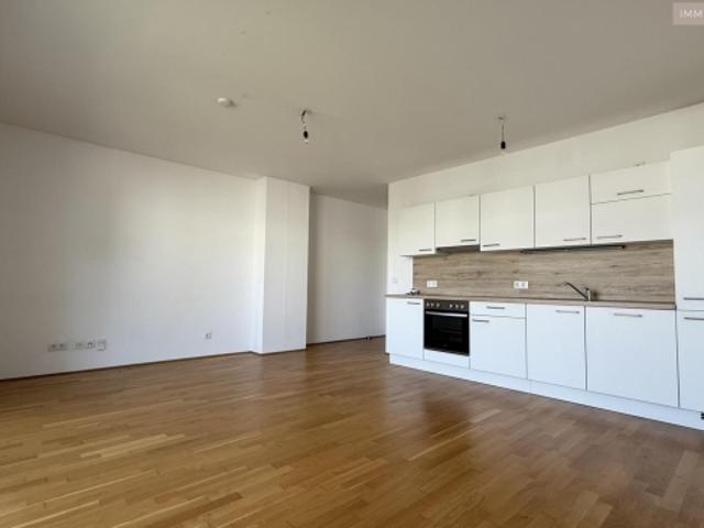 Moderne Neubauwohnung mit 7,77m² Loggia zum INNENHOF nahe Akademiepark